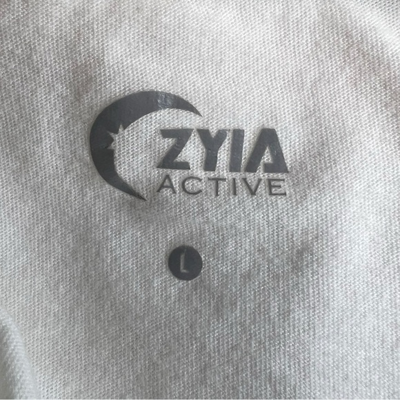 Zyia Women’s Ash Mountain Short Sleeve Tee White Size Large - Picture 4 of 7